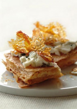 Receta Roquefort puff pastries