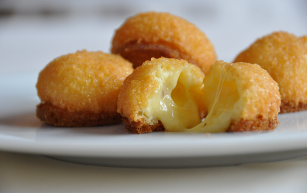 Beignets au Gruyère