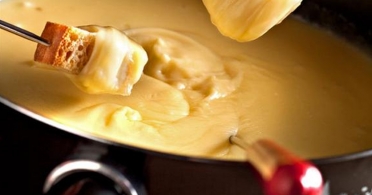 Comment découper vos fromages L'appareil à fondue