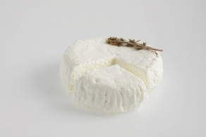 Cheeses of the world - Tomme à la sariette de la fromagerie de Banon