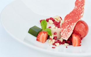 Рецепты Bavarois de fromage frais aux fraises