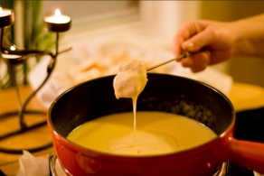 الوصفة Fondue Comtoise (au Comté) 