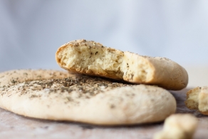 Ricetta  Banon et romarin en fougasse 