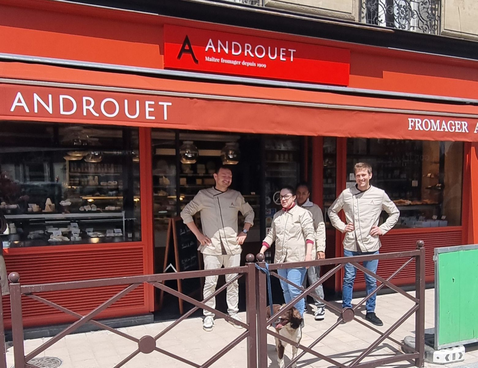 Androuet se déploie rue du château à Neuilly