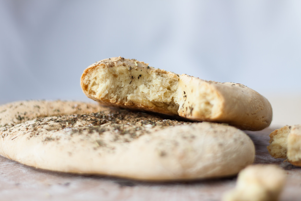 Banon et romarin en fougasse 