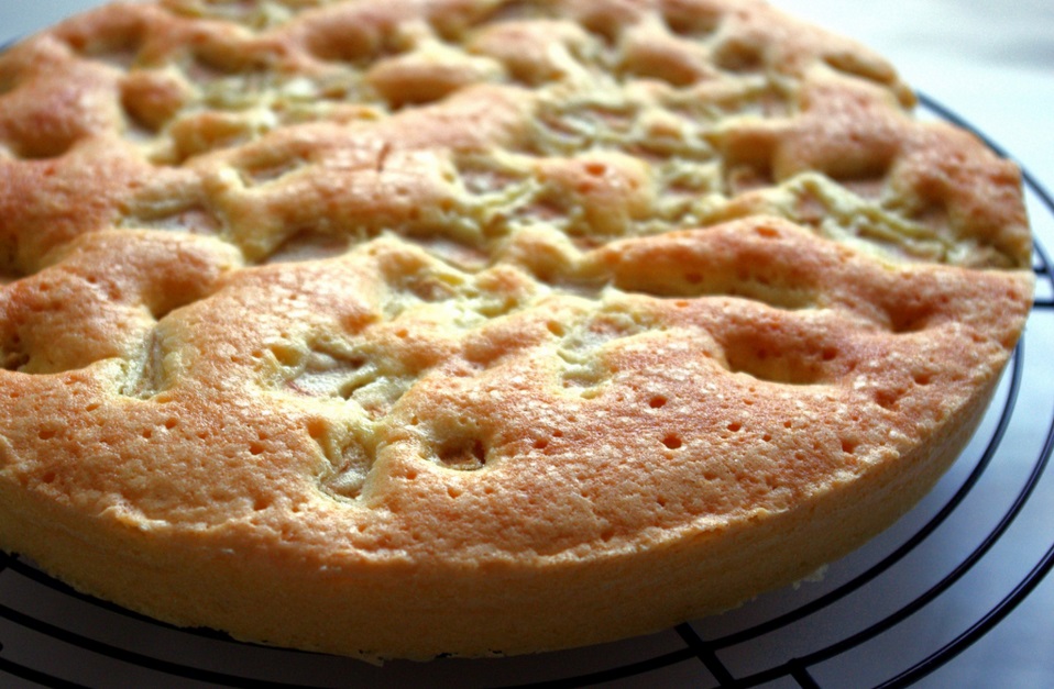 Brie de Meaux et poires en gâteau