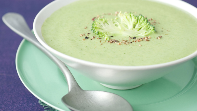 Soupe aux épinards au Gruyère