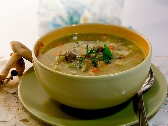 Cantal en soupe aux choux à l'auvergnate