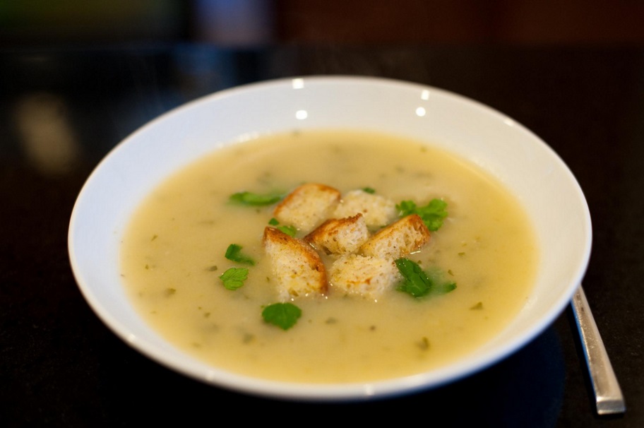 Potage aux tridarinis et au Parmesan