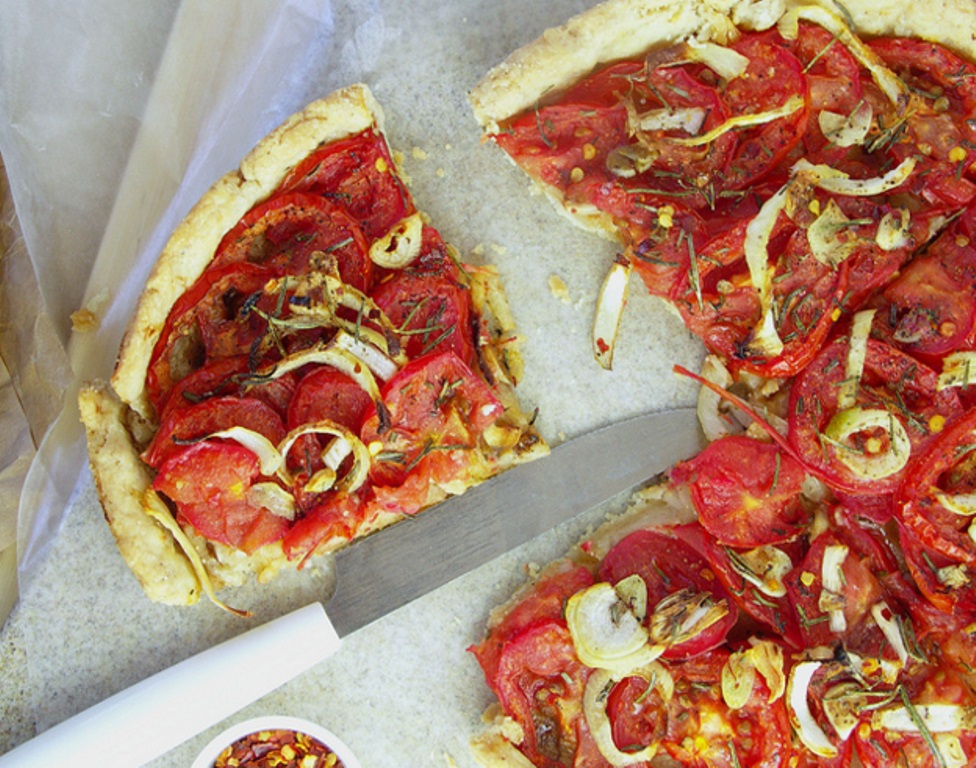 Banon sur quiche tomates-olives